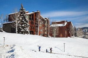 The_West_Condominiums_25