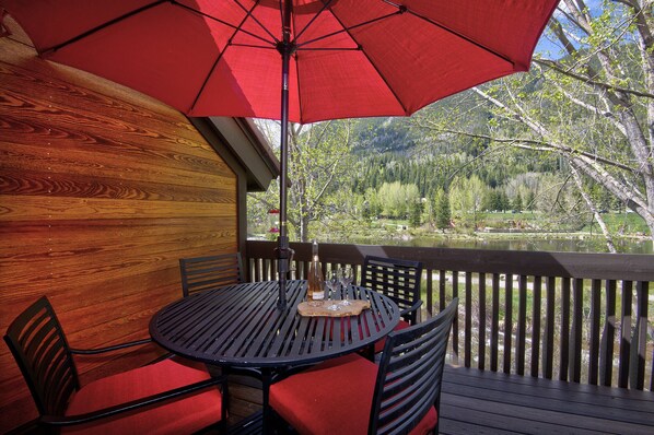 Gorgeous view of lake and unobstructed mountain view.