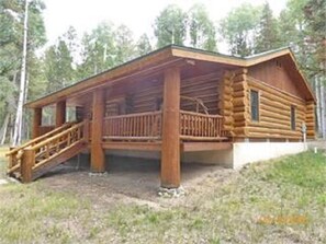 Spacious front deck with beautiful aspen wood furniture