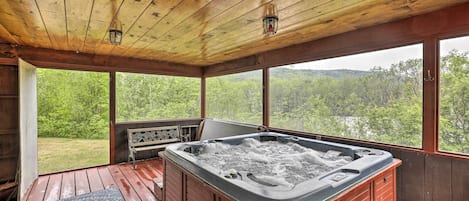 Rumney Vacation Rental Cabin | 3BR | 1BA | Single Story | 2,146 Sq Ft