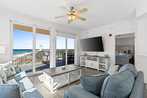 Gulf Front Living Area with Sleeper Sofa