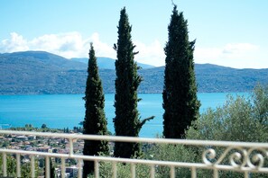 Seeblick vom Balkon