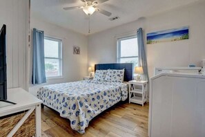 Upstairs Unit A