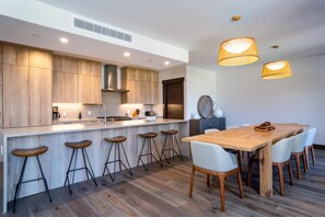 Dining Room/Kitchen