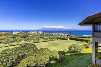 Prestigious villa with endless ocean views