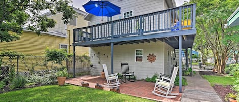 Galveston Vacation Rental | 1BR | 1BA | 2nd-Story Apartment | 640 Sq Ft