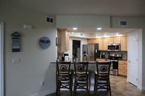 Breakfast bar and Kitchen