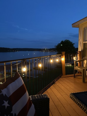 great lighting for nights on the deck