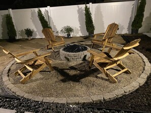 Fire pit 