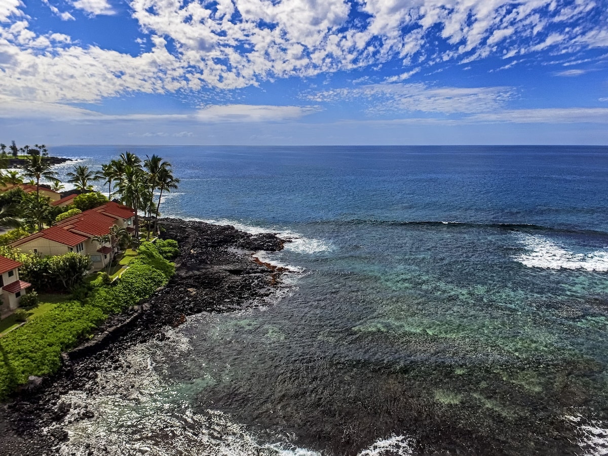 Keauhou Kona Surf & Racquet 48: Townhouse w/ AC, Pool, Tennis & Garden Views