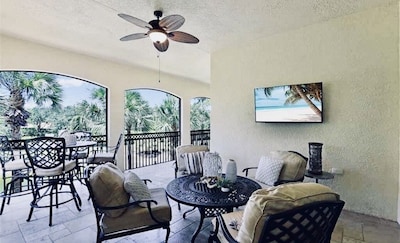 Naples Villa