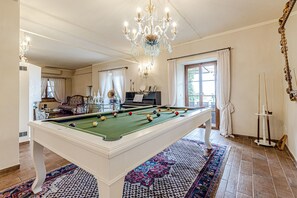 Activities, Facilities, Living Room