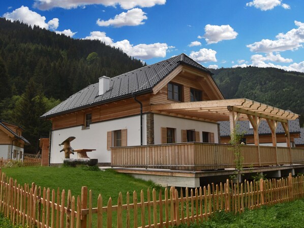 Holiday Home Exterior [summer]