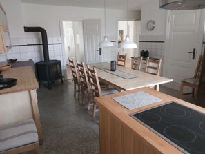Kitchen area