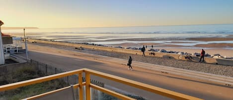 Vista spiaggia/mare