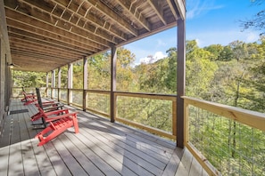 Enjoy the view of the foliage from the back deck.