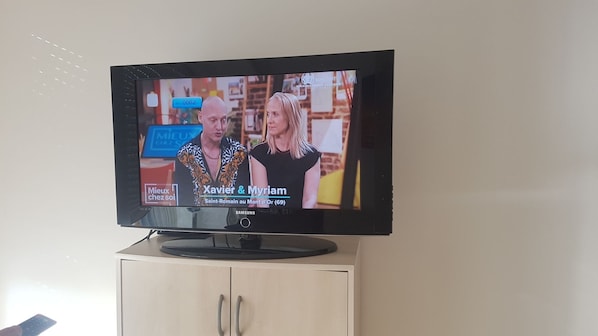Fernseher