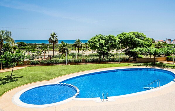 pool