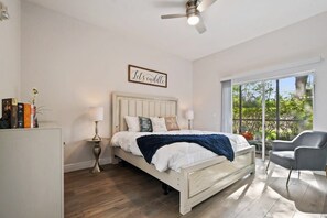 302NewProvidencePromenade-31