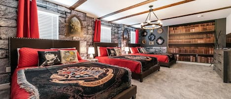 Magical Harry Potter-themed room with 3 cozy beds & castle vibes!