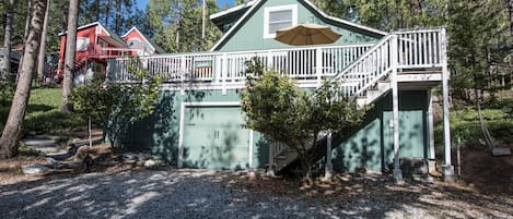 Street view of cabin