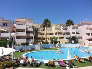 Utomhuspool