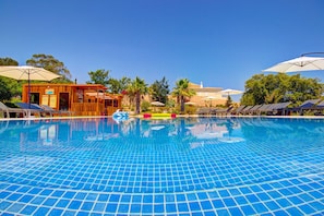 Piscina all'aperto