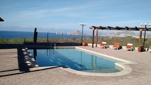 Utomhuspool