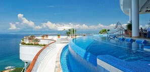 Udendørs pool