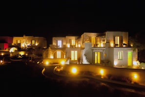 Front of property – evening/night