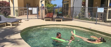 Utomhuspool