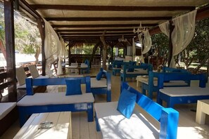 Bar (en la propiedad)