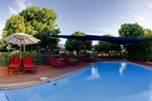 Utomhuspool