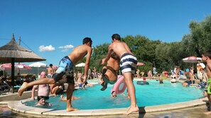 Utomhuspool