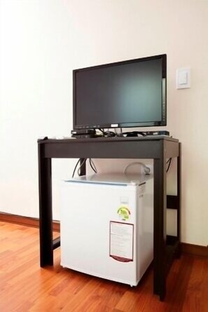 Mini fridge