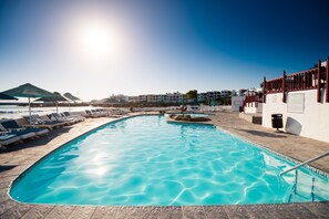 Utomhuspool