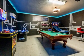 Game Room at Villa Palmentuin