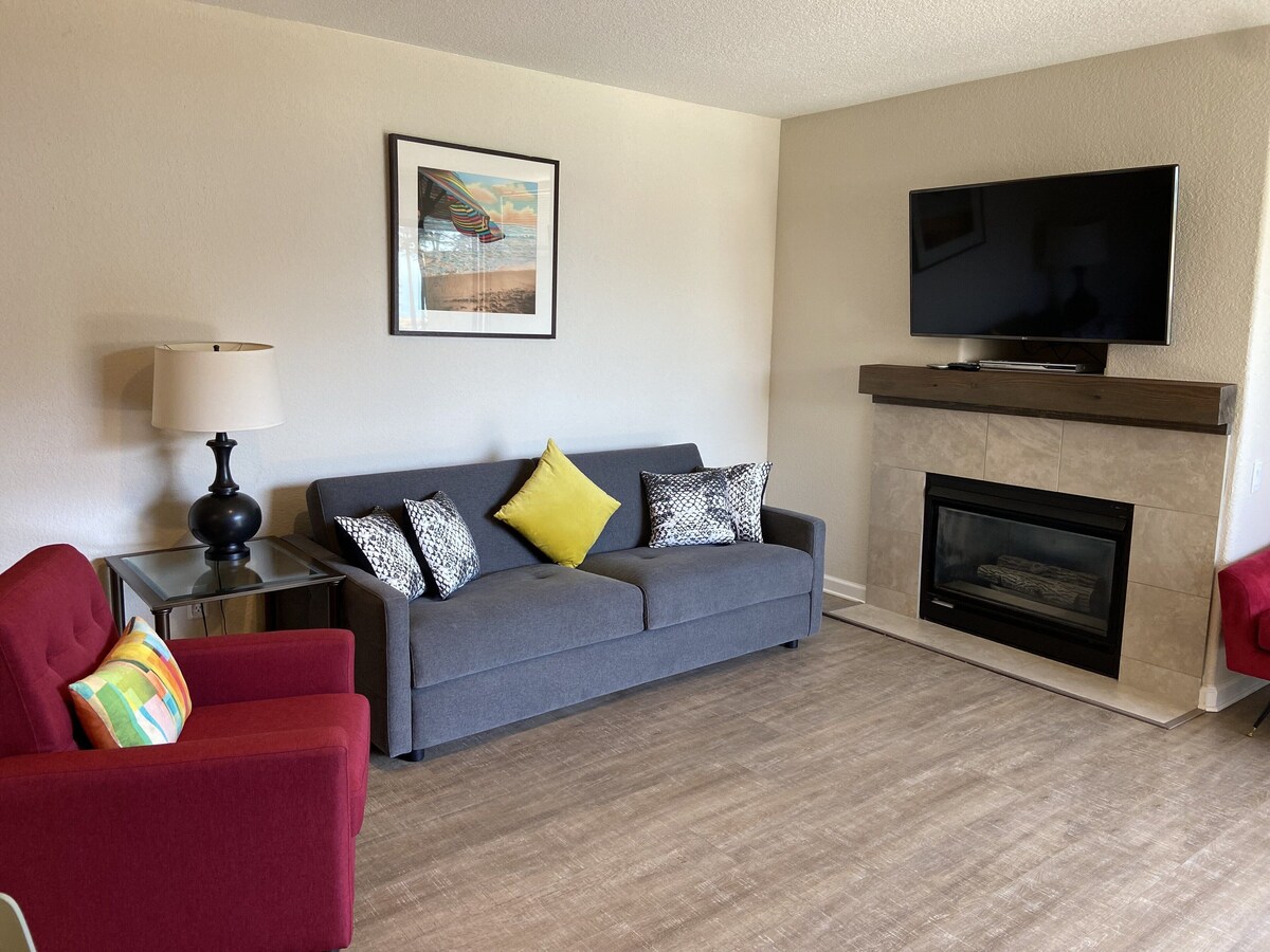 Ocean-view 1-Bedroom Suite at Seascape Beach Resort