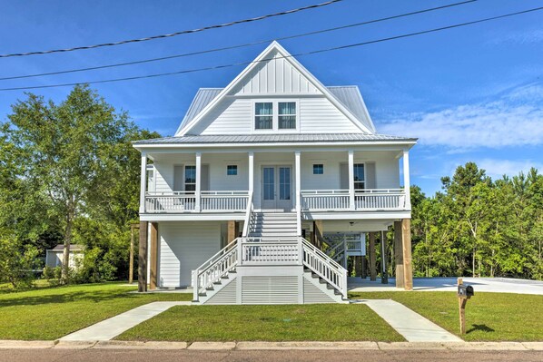 Waveland Vacation Rental | 3BR | 3.5BA | 2,800 Sq Ft | 2 Story | Stairs to Entry