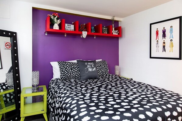 bedroom 