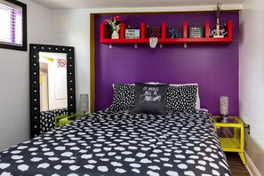 bedroom 