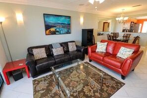 St. Augustine Ocean Front Rentals Living Room