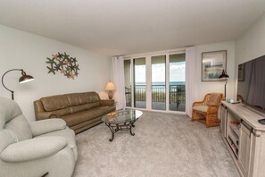St. Augustine Ocean Front Rentals Living Room