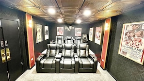 Art Deco inspired movie theater 6 recliners w/ 2 plush beanbags & sound system