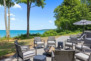 Lakeside Patio - (4) Lounge Chairs and (8) Firepit Chairs 