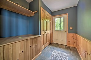 Mudroom | Stairs Required for Access