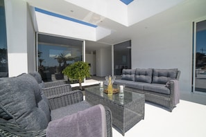 Stunning Playa Blanca Villa | 3 Bedrooms | Villa Valhalla | Private Pool | Stylish & Brand New