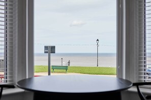 Seaview Retreat, Whitby - Host & Stay