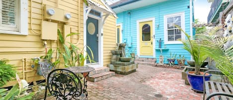 Front Courtyard