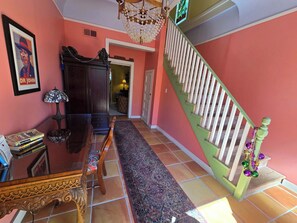 Cottage Foyer